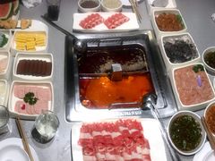 -海底捞火锅鲜切牛肉主题店(长寿路店)