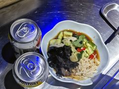 -马路牙子烧烤音乐酒馆(望京店)