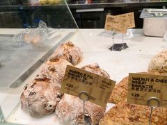 芒果无花果法式面包-PAPER STONE BAKERY(天汇广场店)