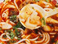 勾魂辣鸡粉-鑫花溪牛肉米粉(天山店)