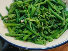 清炒佛手瓜尖-妈妈的味道(和顺古镇店)