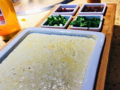 -山河屯铁锅炖(哈西站店)