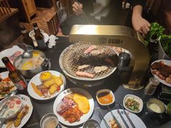 -韩京炭火烤肉自助料理(柯桥万达店)