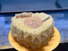 -花花卷卷·鲜食蛋糕(静安久光百货店)