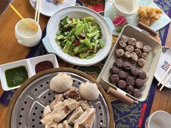 -蒙亨·手把肉·蒙古包文化主题餐厅(天恒广场店)