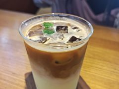 斑斓拿铁-几静cafe(基湖店)