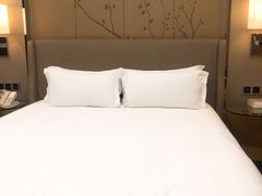 -上海中航虹桥机场泊悦酒店