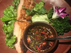 卡拉山火塘烧肉-花马天堂云南餐厅 Lost Heaven(高邮路店)