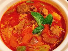 -云海肴·汽锅鸡·云南菜(天山百盛优客店)