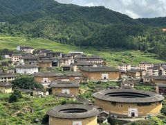 -初溪土楼群