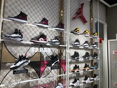 -NIKE KICKS LOUNGE体验店(北京新中关店)