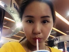 -哈艺时尚影城(海珠赤岗店)