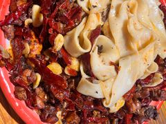 皮带面-柴窝堡22号辣子鸡·传承新疆菜