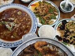 -东来菜馆•手抓海鲜家常菜•海鲜锅贴(鸽子窝店)
