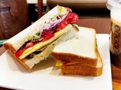 芝香薄切火腿大嘴三文治-星巴克臻选(广州沙面店)