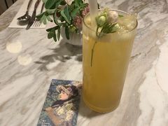 -théATRE 茶聚场(王府中環店)