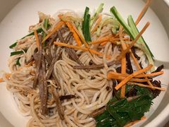 鸡丝凉米线-云海肴·汽锅鸡·云南菜(领展购物广场·中关村店)
