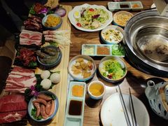 -明洞阿姨·韩式酱蟹烤肉·创意料理(三元桥店)