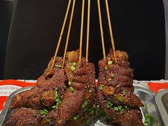 -李双猪·小龙虾·烧烤·羊肉煲(乐山店)