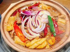 -蔡婶牛腩牛杂煲(长安万科店)