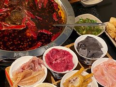 -洞亭火锅(防空洞总店)