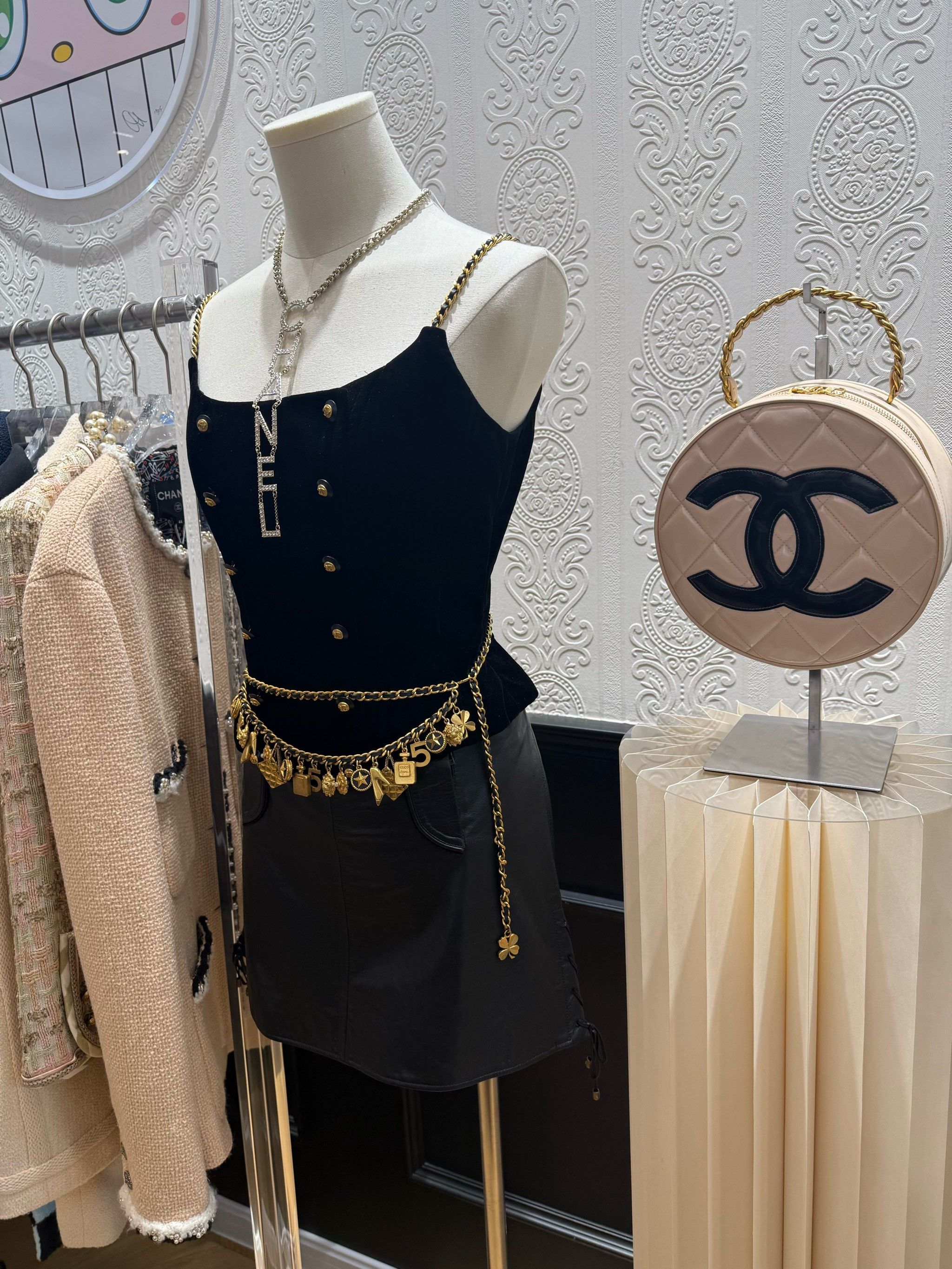 Копии брендовых сумок из натуральной кожи-chanel_c
