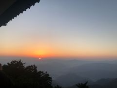 -天姥山