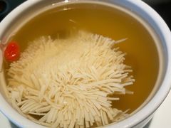 松茸炖鲜鲍-苏帮袁Sue Cuisine(南开大悦城店)