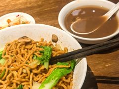 生爆牛肉面-寻裕记·现炒浇头面(人民广场店)