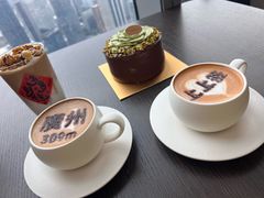 -及象咖啡Air·360度俯瞰广州塔(北塔68F店)