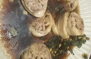 Steamed Intestine in Sauce