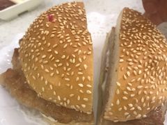 -明记港式烧腊茶餐厅(下沙店)