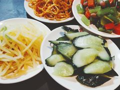 -陇上全荟兰州传统牛肉面(延吉路店)