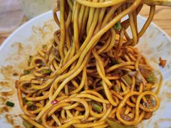 -万松园美食街