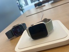 -Apple零售店(华贸购物中心店)