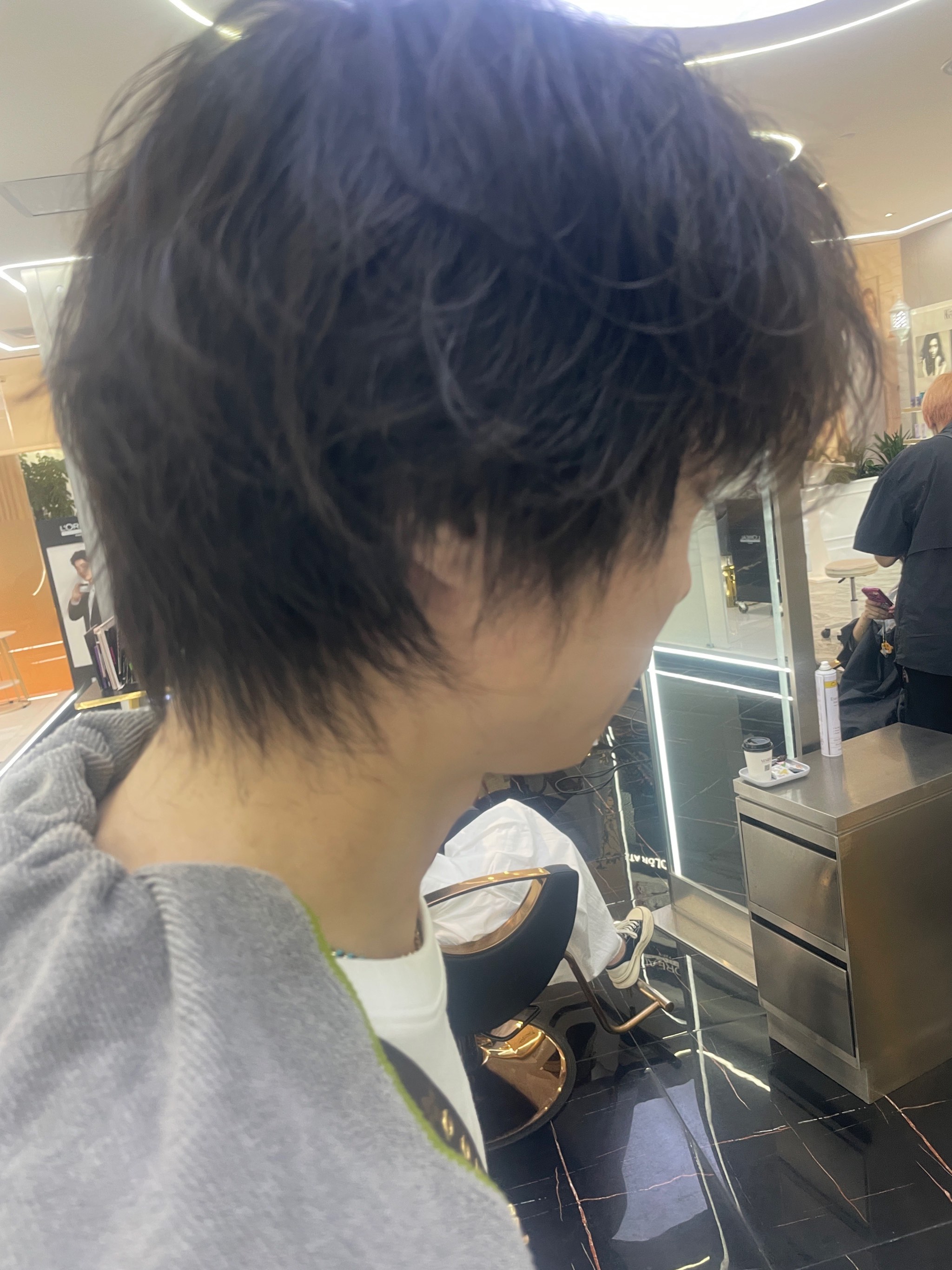 男士毛边碎发