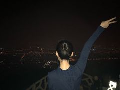 -鬼笑石后山停车场