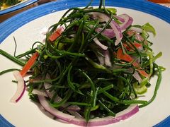 沙葱皮辣红-清真·双公羊·馕坑烤全羊(奥体店)