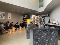 -HUG·拥抱咖啡(郑州宝龙广场店)