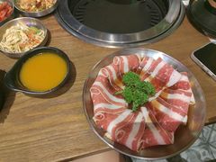 -香猪坊韩国烤肉专属门店(魏公村店)