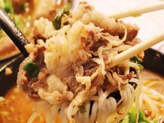 -星林居酸辣米线餐厅