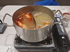 -金马门国际美食百汇(珞喻路店)