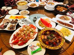 -郑州嘉锦酒店·华夏食府中餐厅(中原路店)