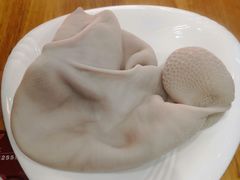 -一群羊手扒肉·火锅·早茶(远东公寓店)