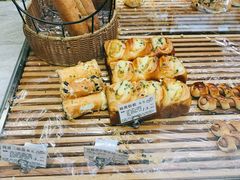 奶黄松松-苹果花园(昌里东路店)