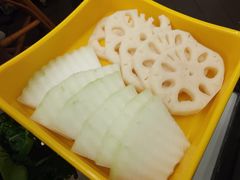 -润园四季椰子鸡火锅(海上世界店)