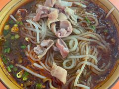 -董记冒节子肥肠粉