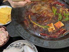 -重庆故事姊妹老火锅(财经学院店)