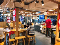 大堂-呷佬·长沙手工米粉(金沙江路店)