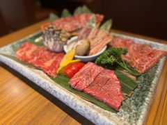 -炼火烤肉店